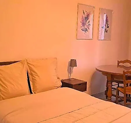 Cour La Dame Chez Beatris Et Christophe Janson 3* Les Grandes-Loges